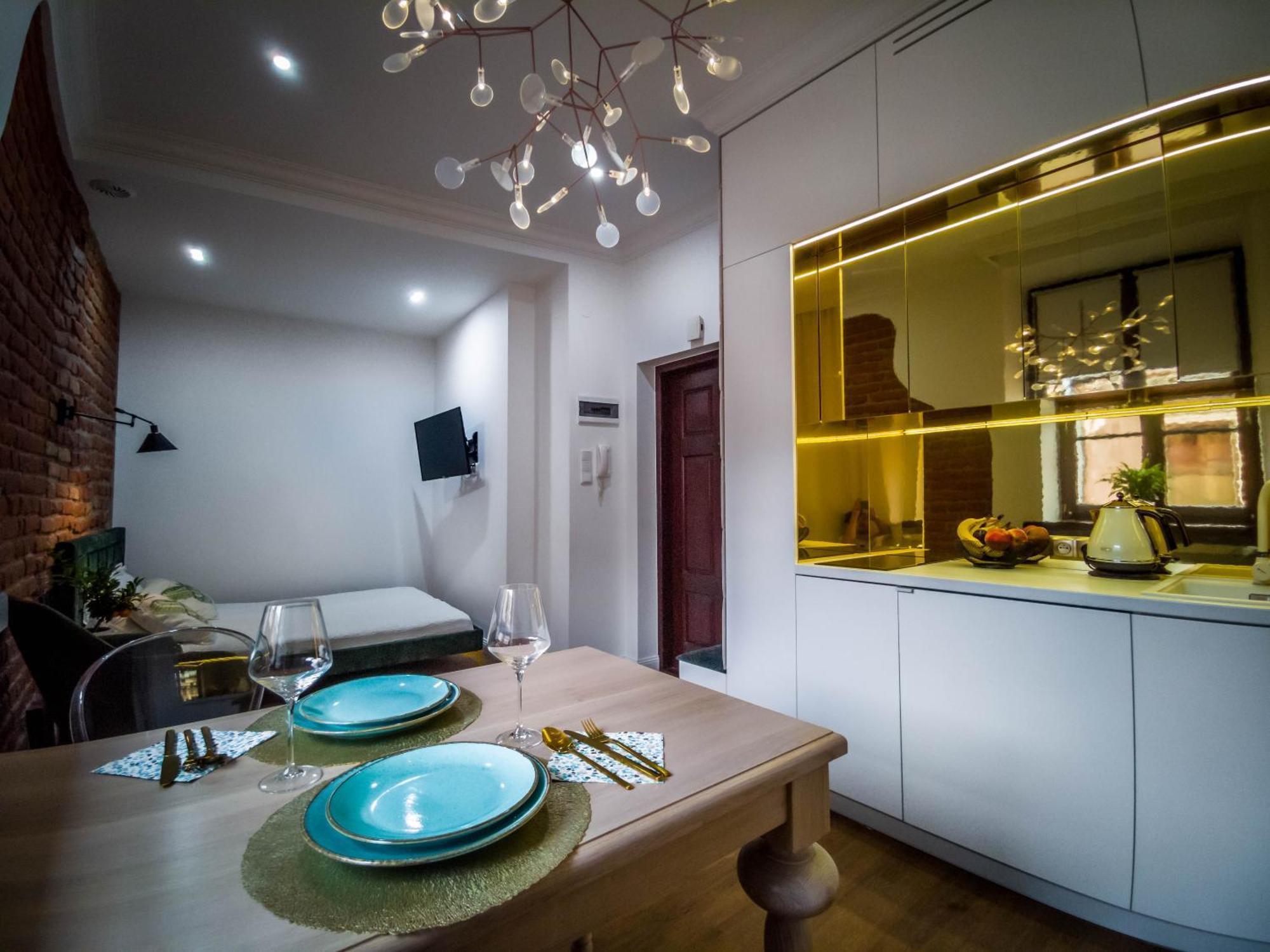 Apartamenty Numer 6 Lublin Buitenkant foto