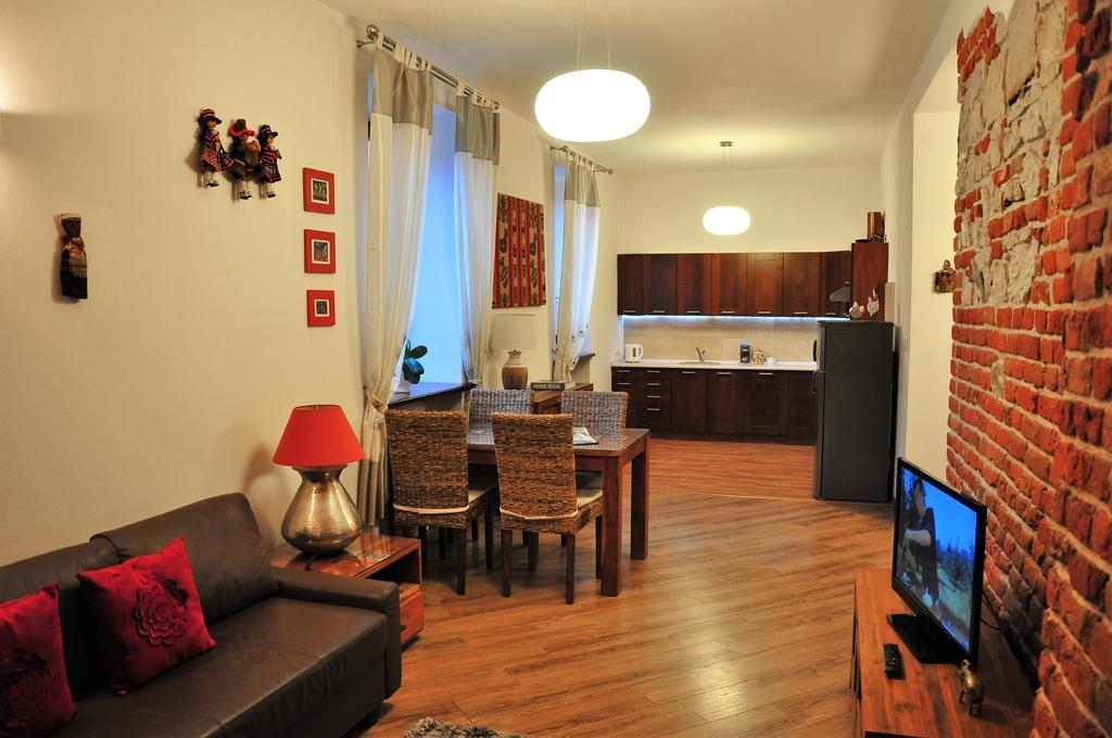 Apartamenty Numer 6 Lublin Buitenkant foto